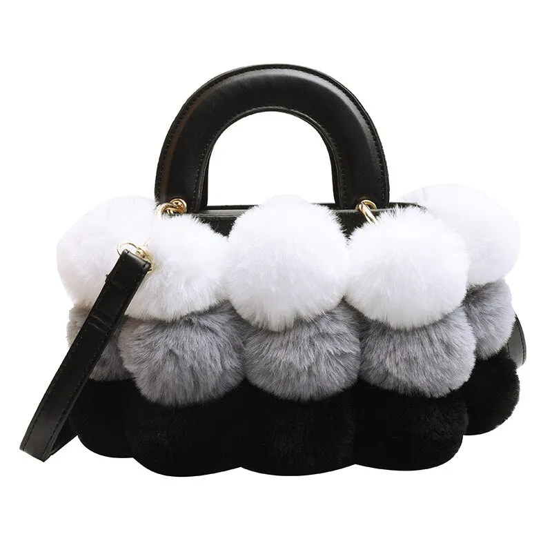 21 FLUFFY Shoulder Bag