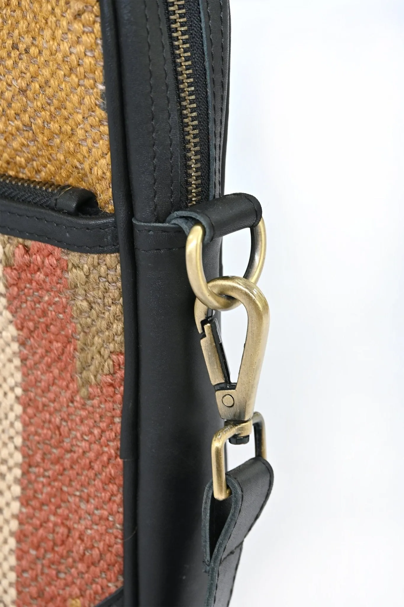 GAVIEN - KILIM & LEATHER LAPTOP BAG