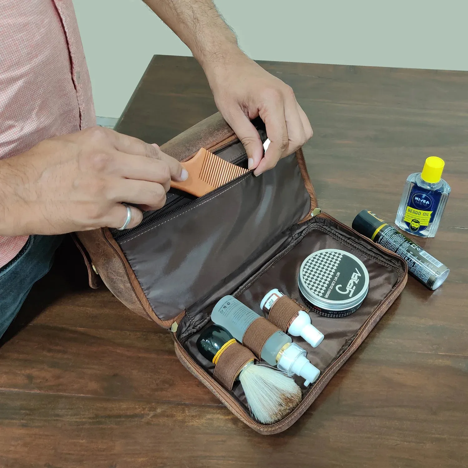 Sam's Stylish Leather Toiletry Bag