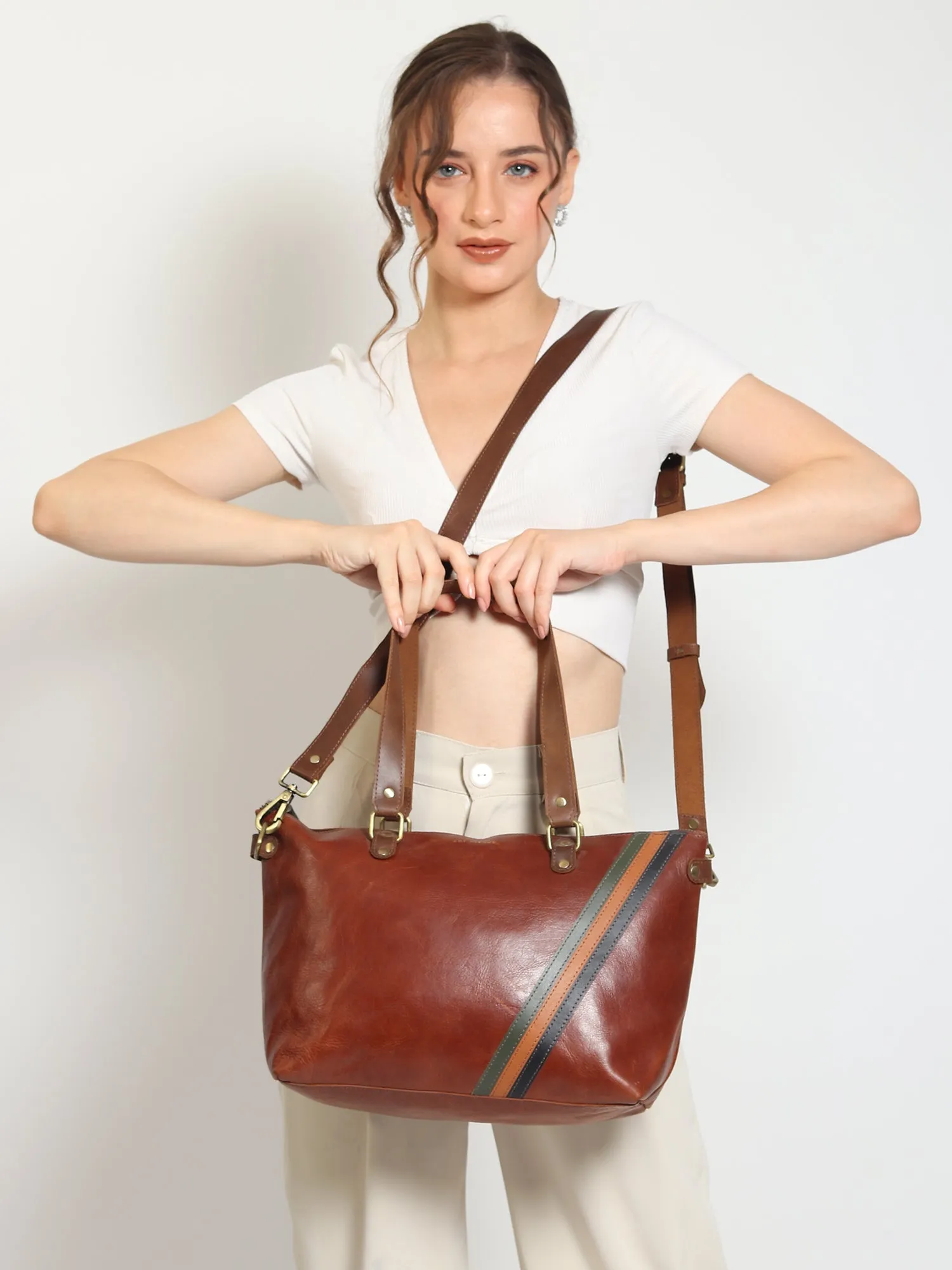 SURRANE- LEATHER TOTE BAG