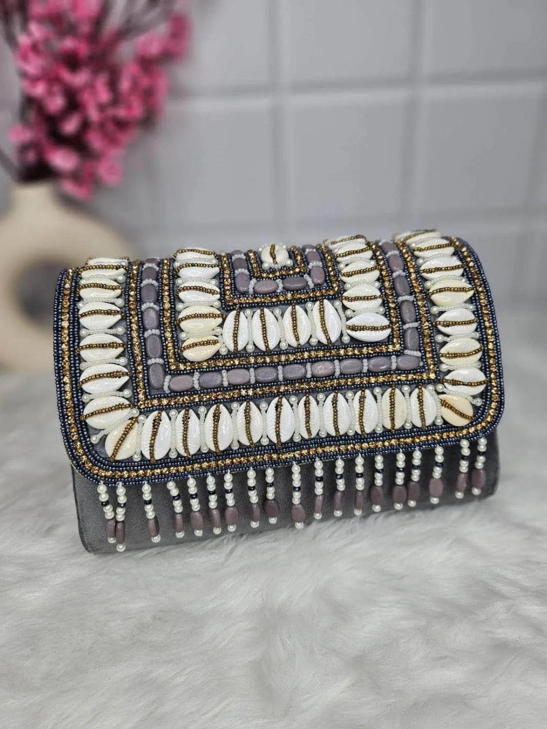 Women Jute Hand Clutch