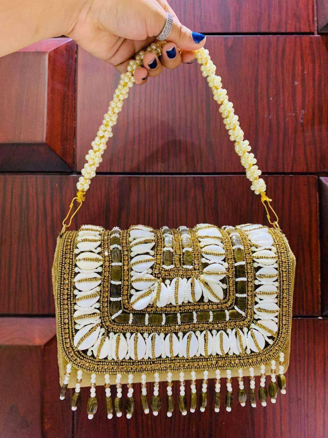 Women Jute Hand Clutch