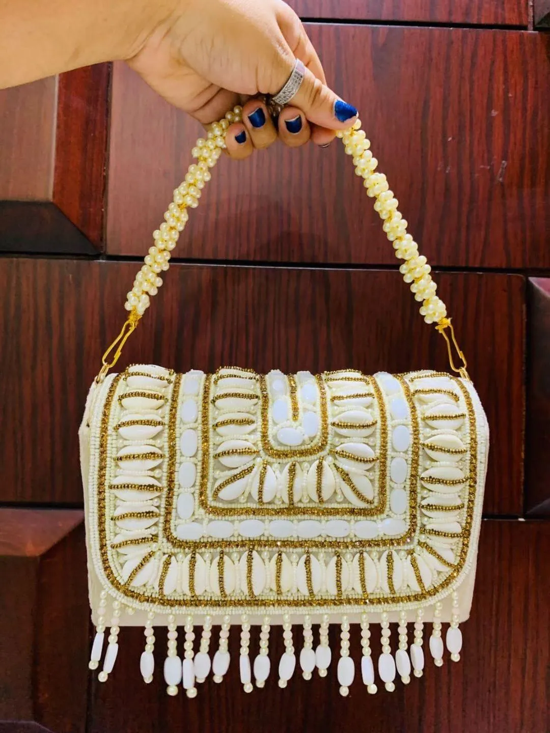 Women Jute Hand Clutch